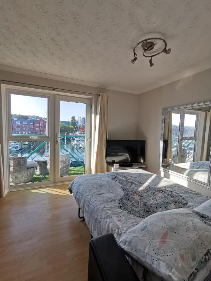 Apartment By The Beach Swansea Bagian luar foto